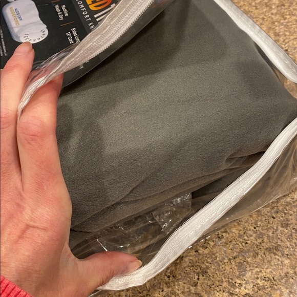 NIP New in Plastic Package Biddeford Heated Throw Blanket Throw Gray - Picture 11 of 14